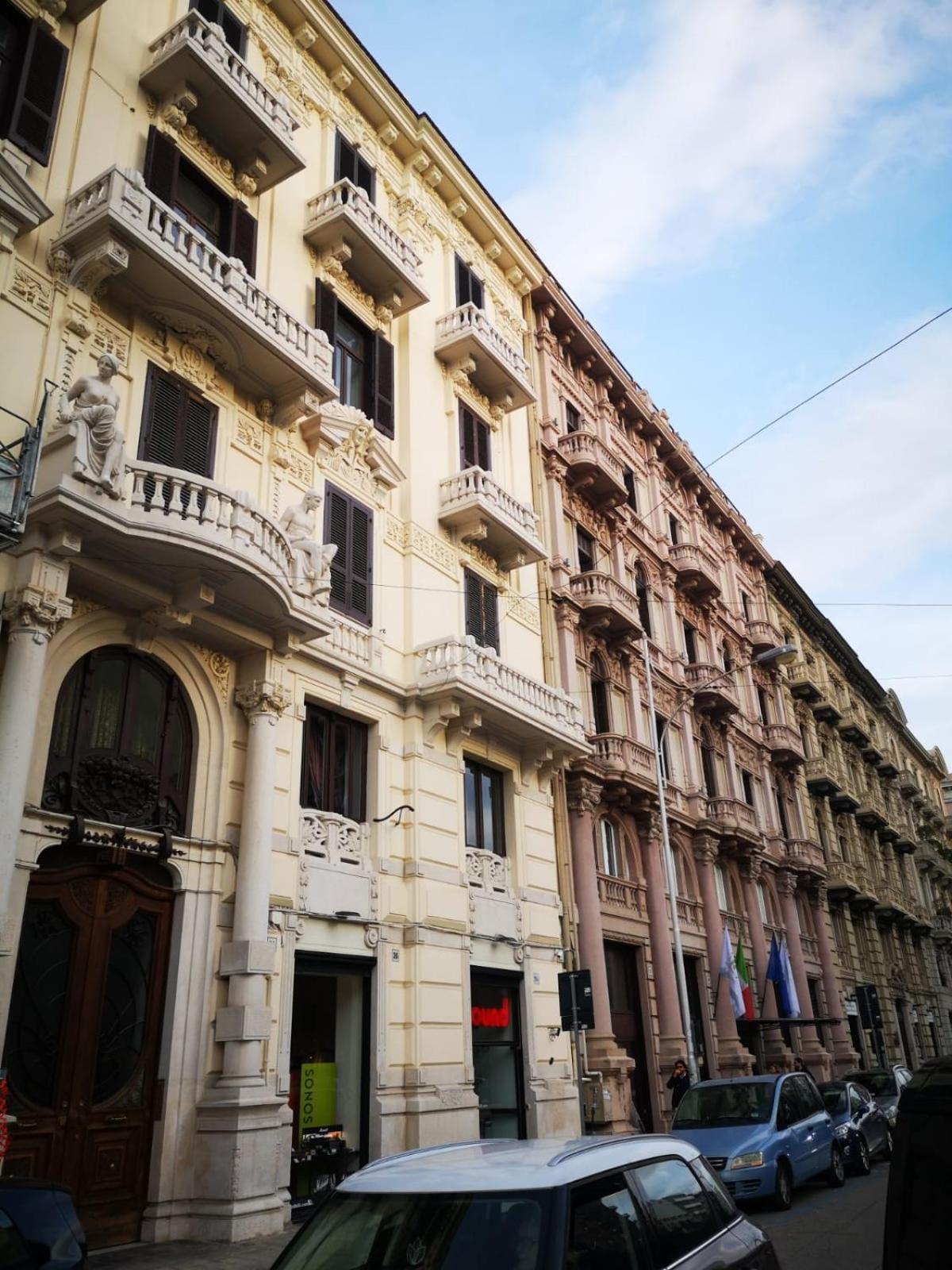Al Teatro Rooms Bari Exterior photo